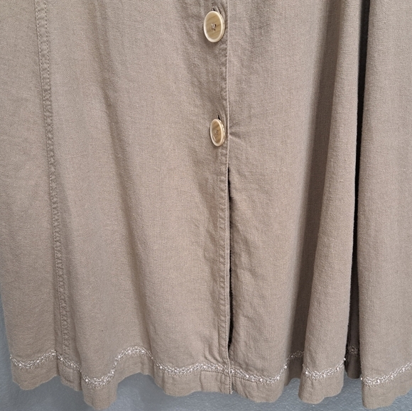 Vintage Erika Linen Button Up Midi Skirt With Detailed Hem - Picture 6 of 10